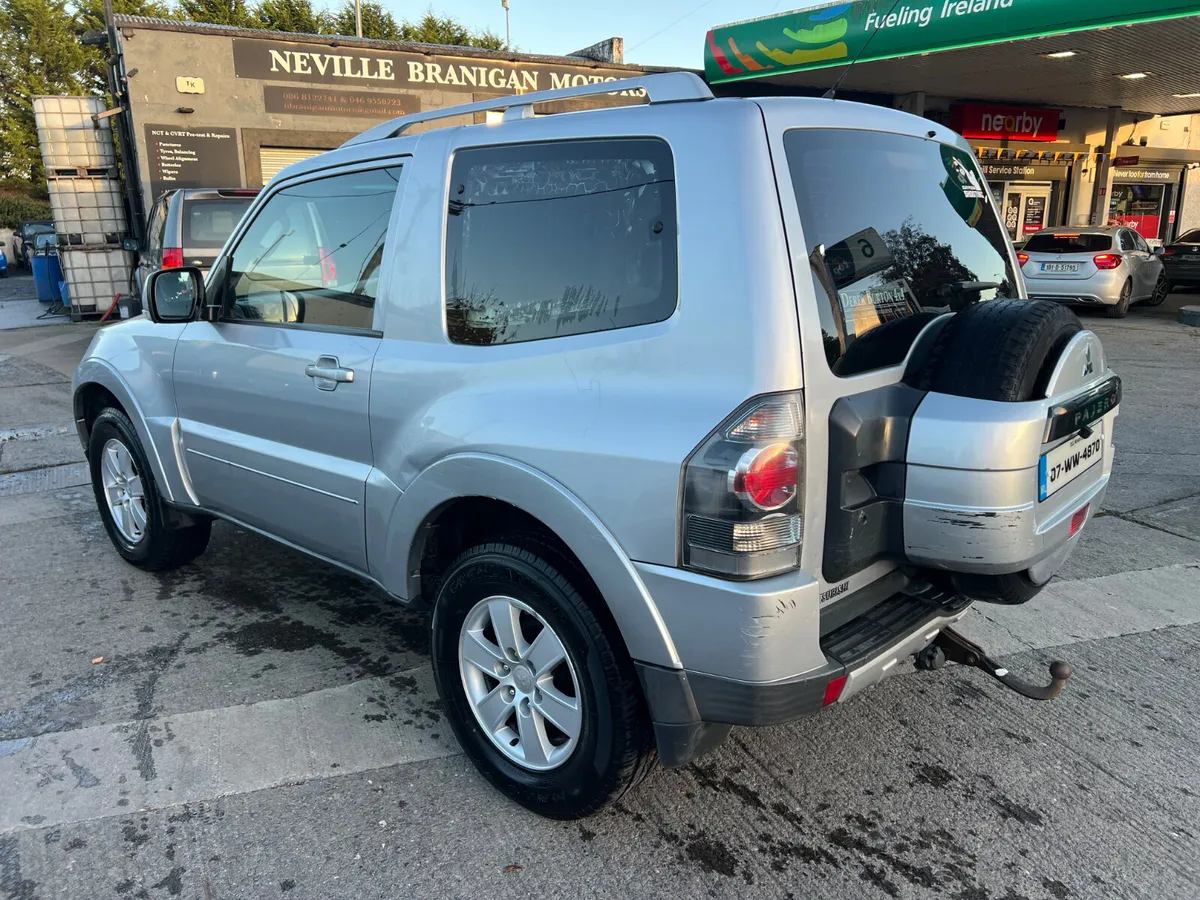 Mitsubishi Pajero 2007 - Image 4