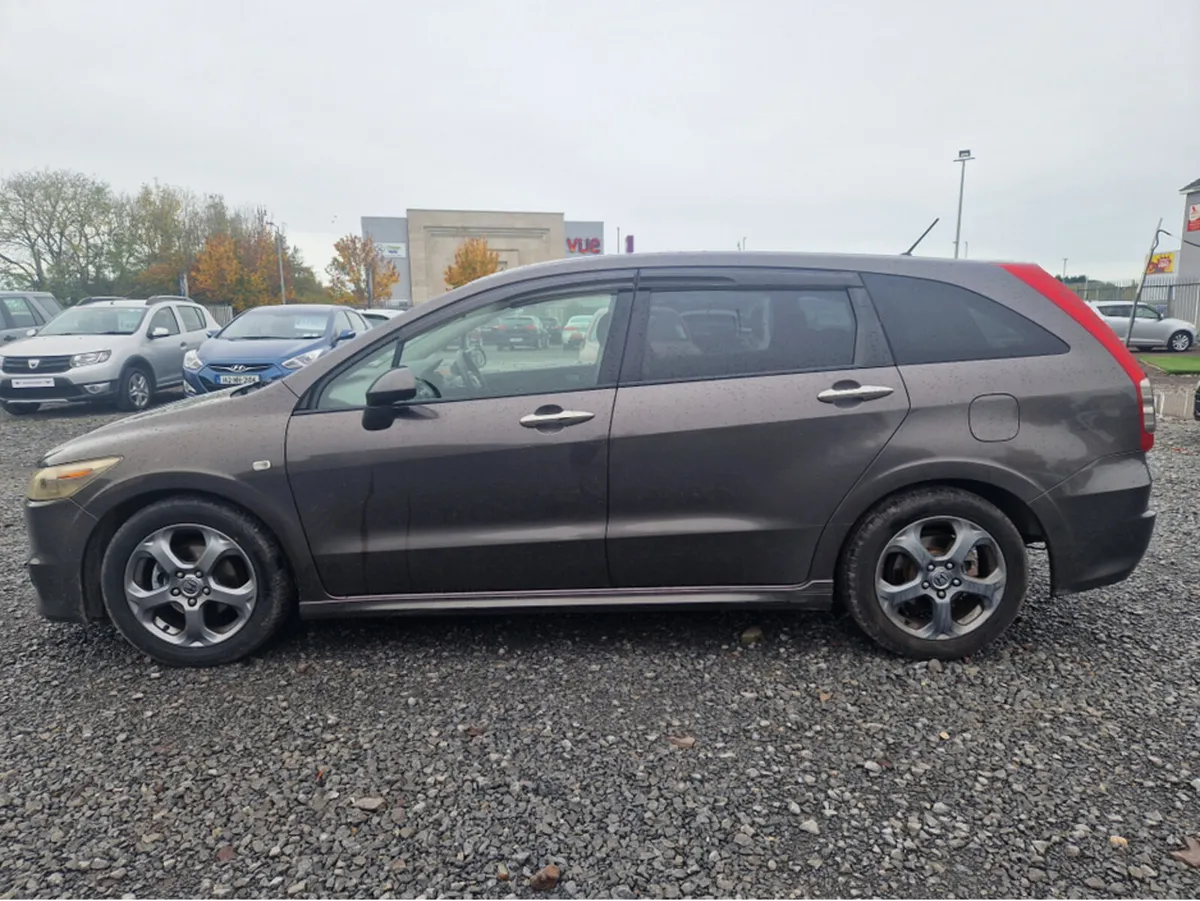 Honda Stream RN6 5DR CVT 1.8 - Image 4