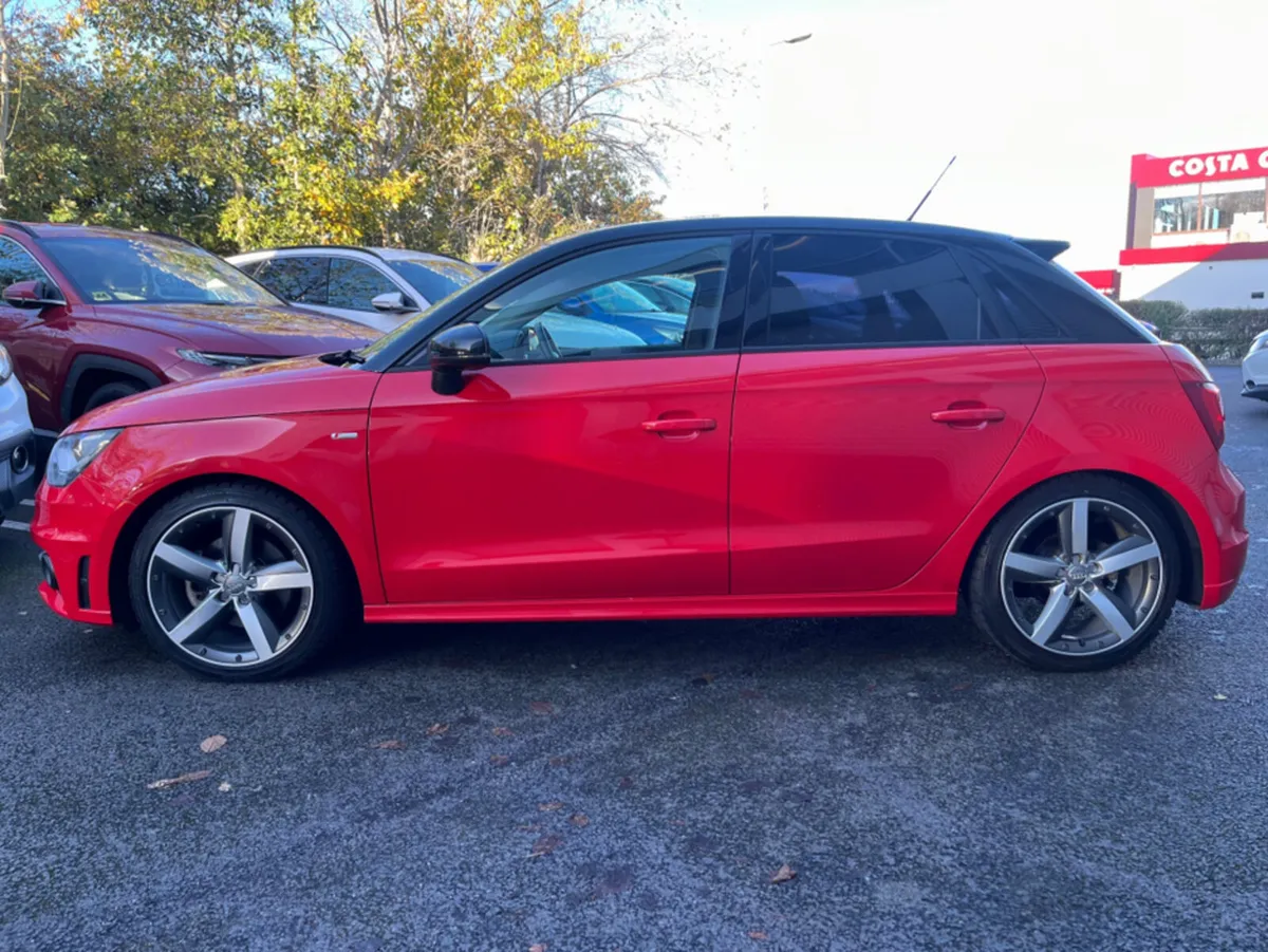 Audi A1 1.4 PETROL SLINE AUTO **TWO TONE** - Image 4