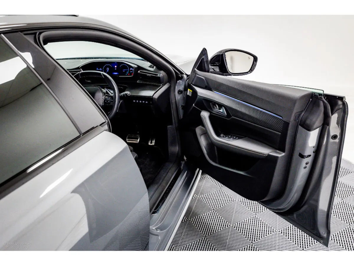 Peugeot 508 SW GT Pack 1.6 PHEV Auto 225HP - Image 2