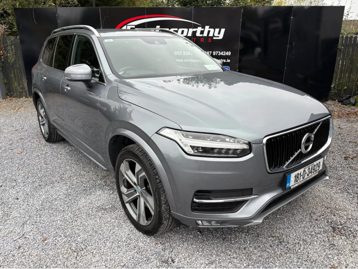 Volvo XC90 D5 AWD MOMENTUM GT 5DR AUTO - Image 1
