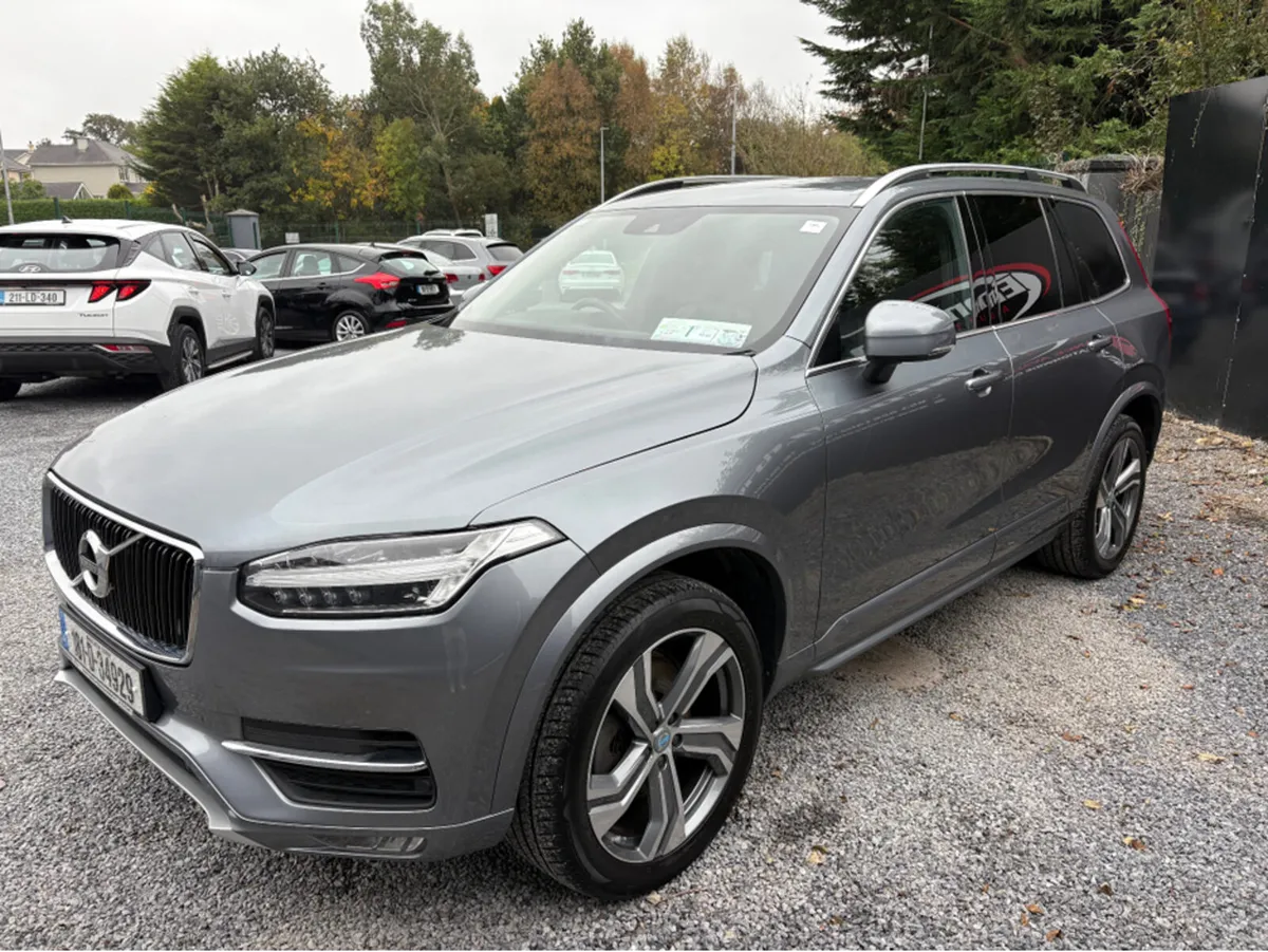 Volvo XC90 D5 AWD MOMENTUM GT 5DR AUTO - Image 3