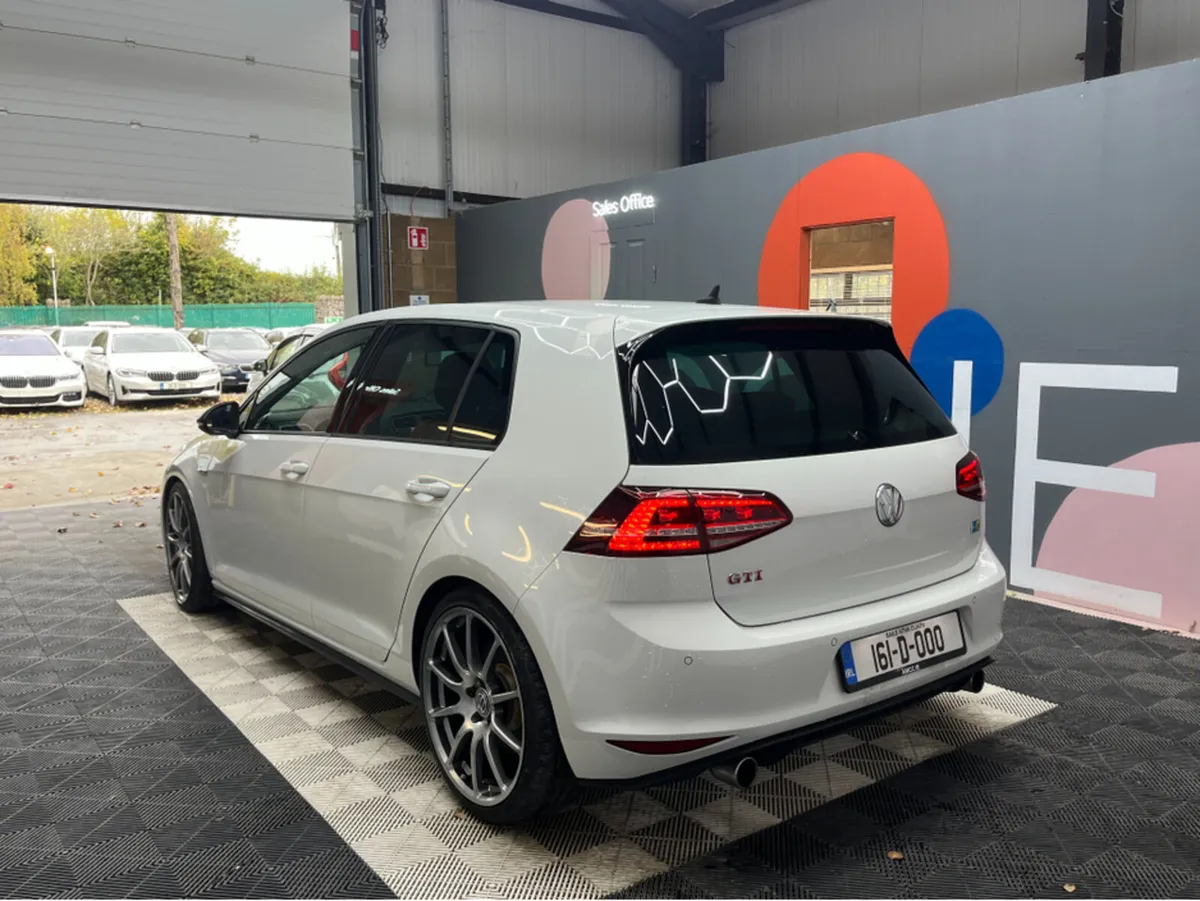 Volkswagen Golf ONLY €17950! 2016 VW GOLF GTI 2.0 - Image 3
