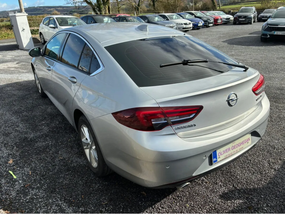 Opel Insignia GRAND SPORT SE 2.0 17 170PS 5DR - Image 3