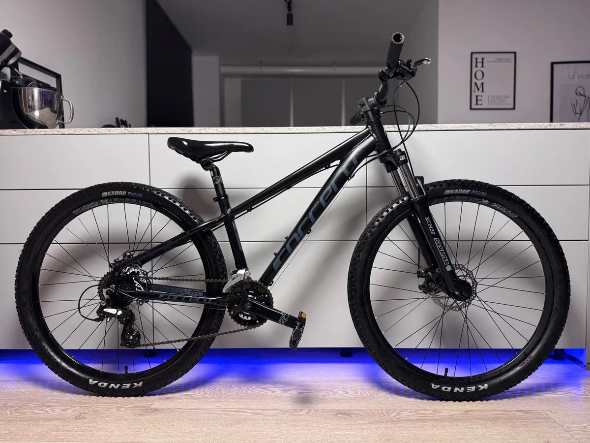 Carrera Vengance Mountain Bike - Image 1