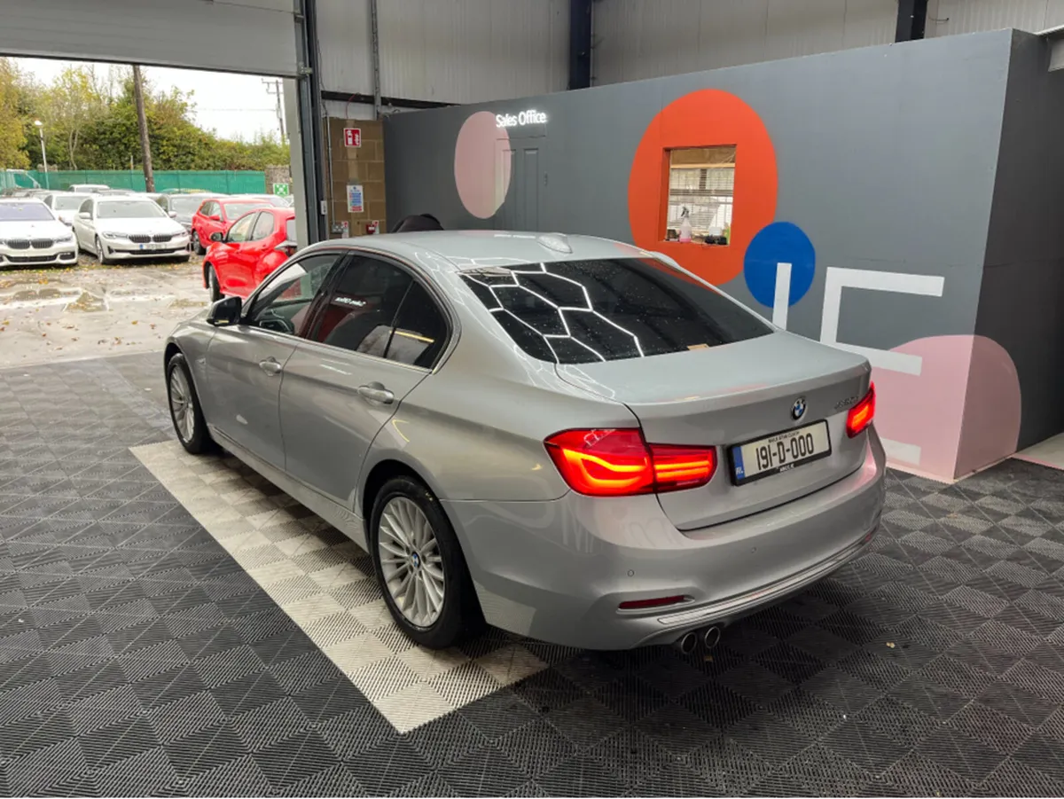 BMW 3-Series €22950! 2019 BMW 320D AUTOMATIC LUXUR - Image 2
