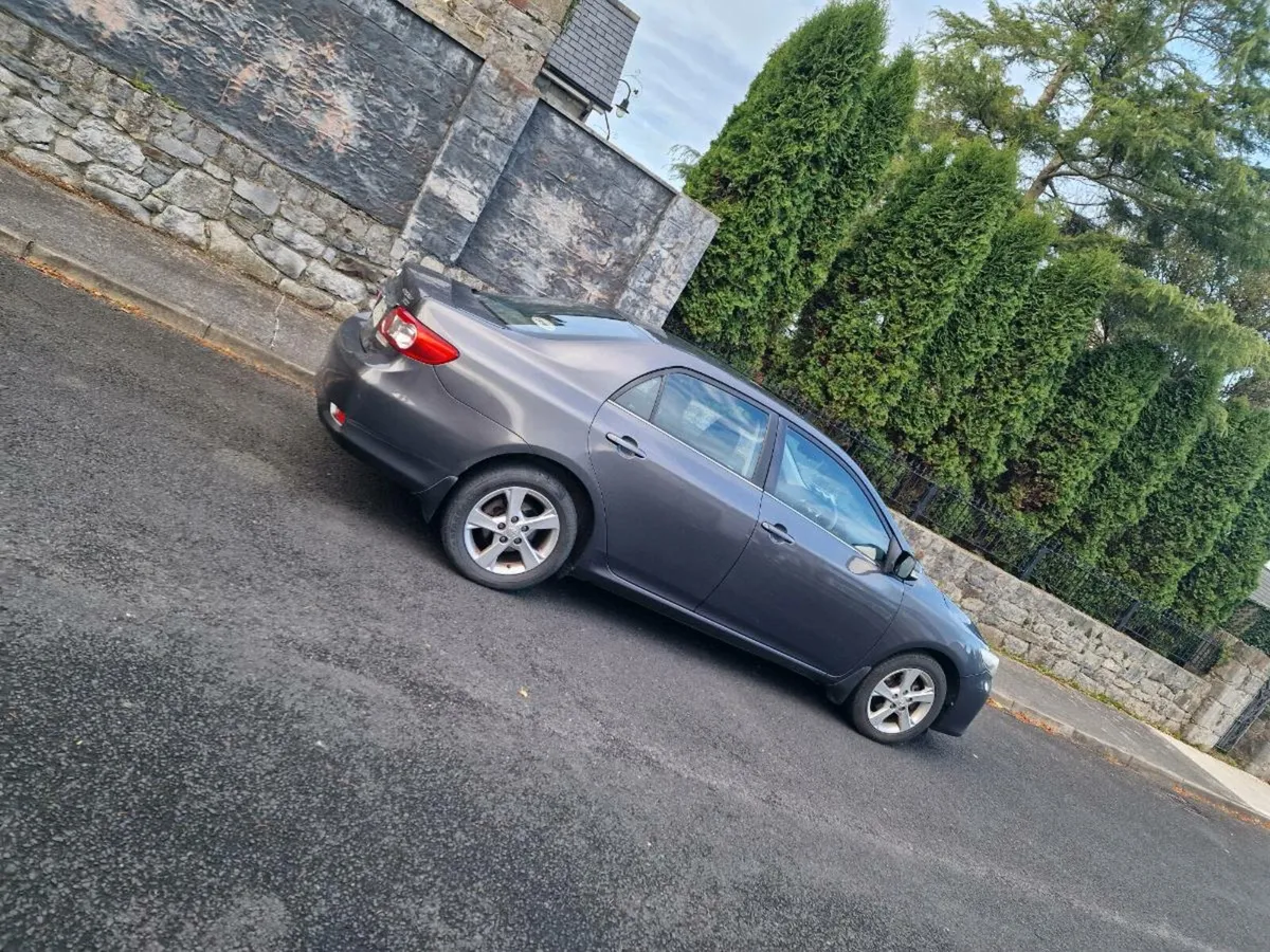 2012 toyota corolla nct and tax - Image 1