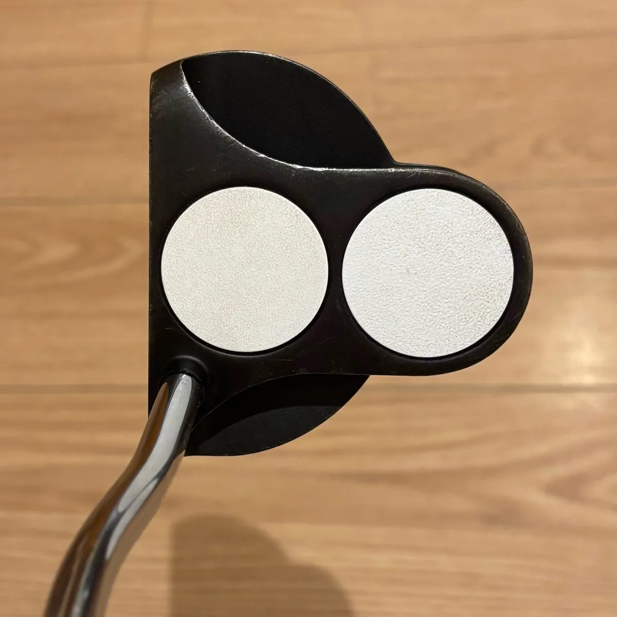 Odyssey O Works 2 Ball Putter - Image 1