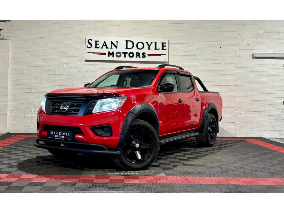 Nissan Navara 2017 TEKNA 2.3 DCI AUTO 4X4 HIGH SPE - Image 4