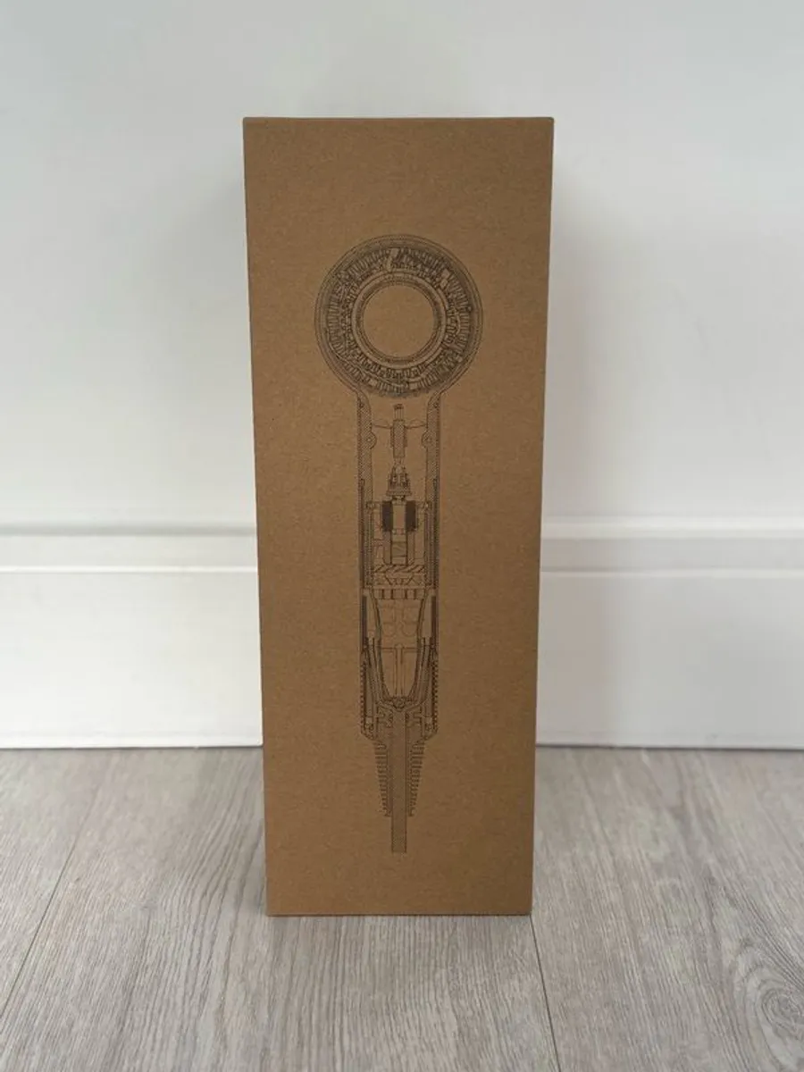 Dyson Supersonic Hairdryer Immaculate Condition - Image 3