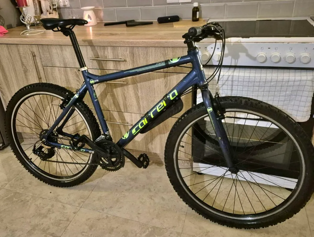 Adults Carrera axle mountain bike-
18" frame/ 27.5 - Image 1