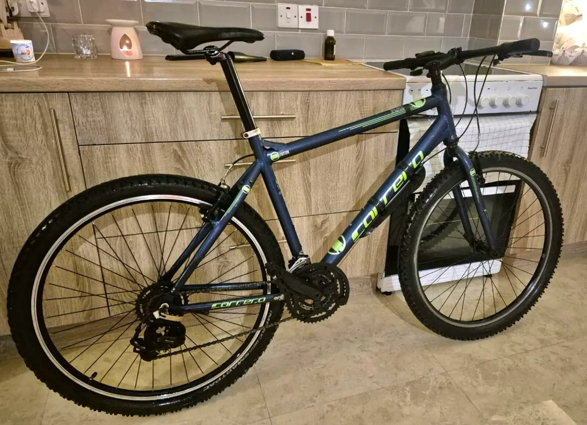 Adults Carrera axle mountain bike-
18" frame/ 27.5 - Image 3