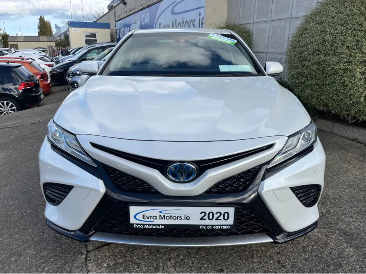 Toyota Camry WS AUTOMATIC HYBRID 2.5 PETROL //MASS - Image 2