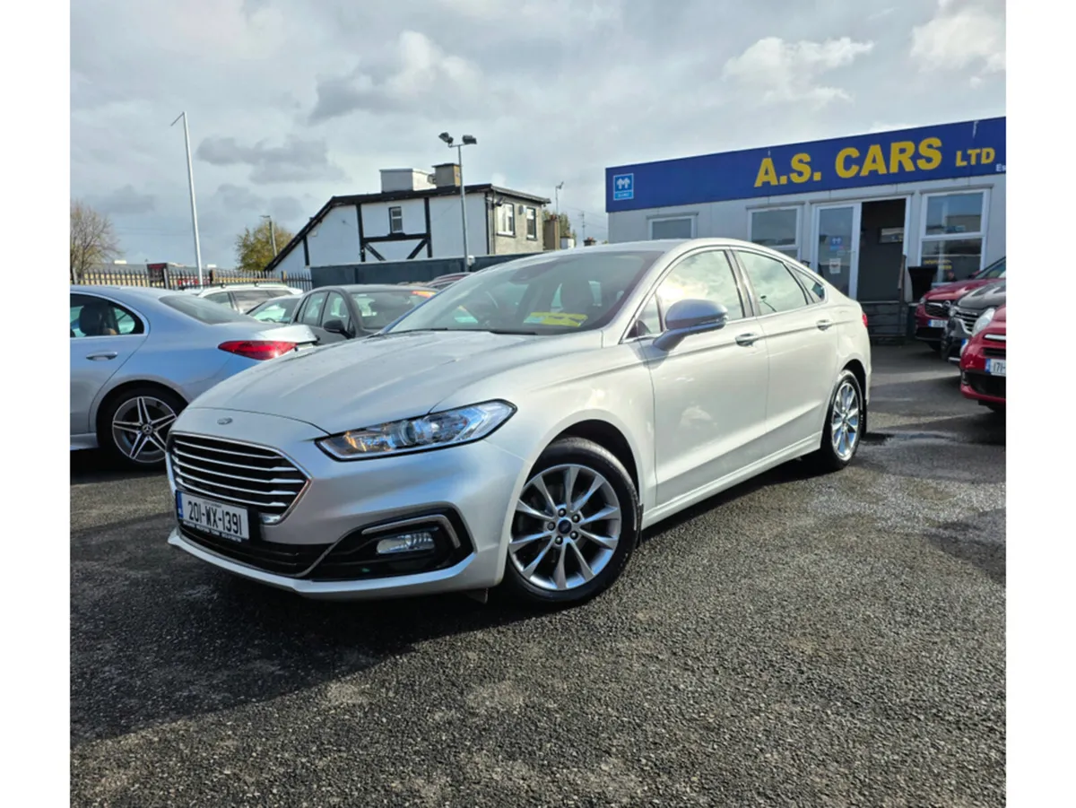 Ford Mondeo TITANIUM 5DR 2.0 TD ** EXCEPTIONALLY L - Image 4