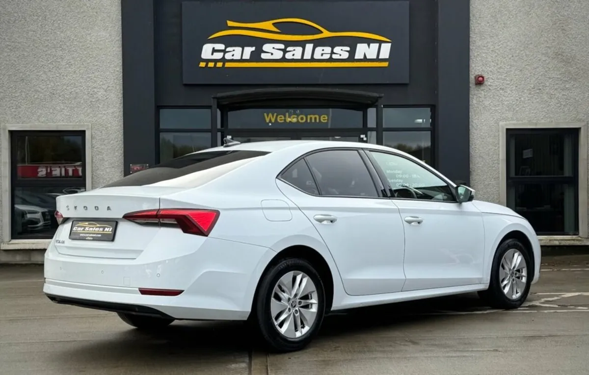 2.0 TDI SE Technology Hatchback 5dr Diesel Manual - Image 3