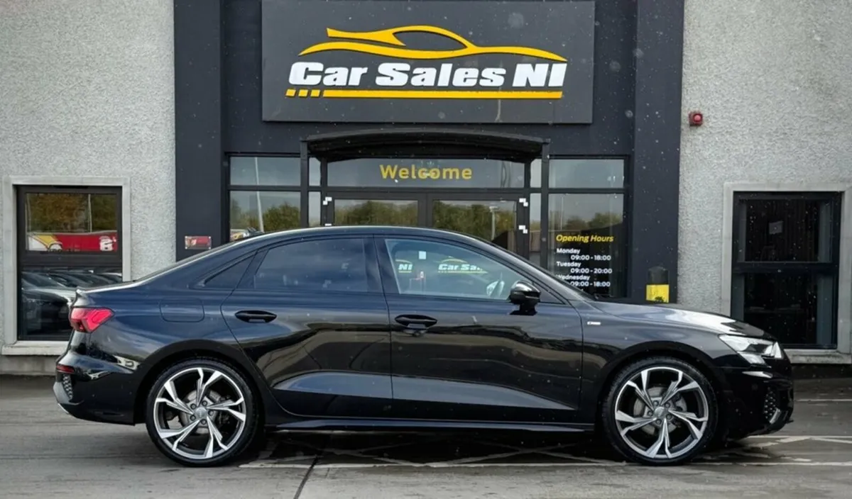 2.0 TDI 35 S line Saloon 4dr Diesel S Tronic Euro - Image 3