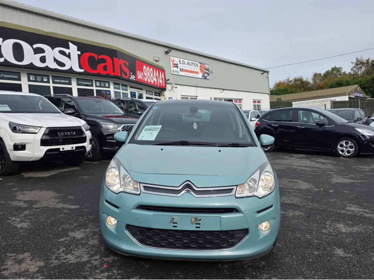 Citroen C3 1.2  FULL MOON ROOF ALLOYS - AC - FOG L - Image 3