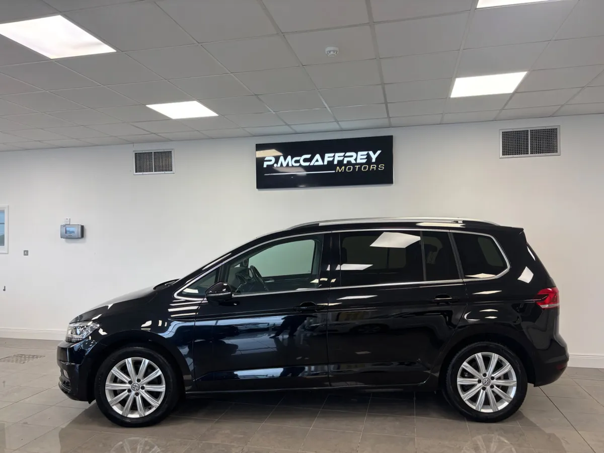 2020 Volkswagen Touran 2.0 TDI Highline Auto 7 Sea - Image 2