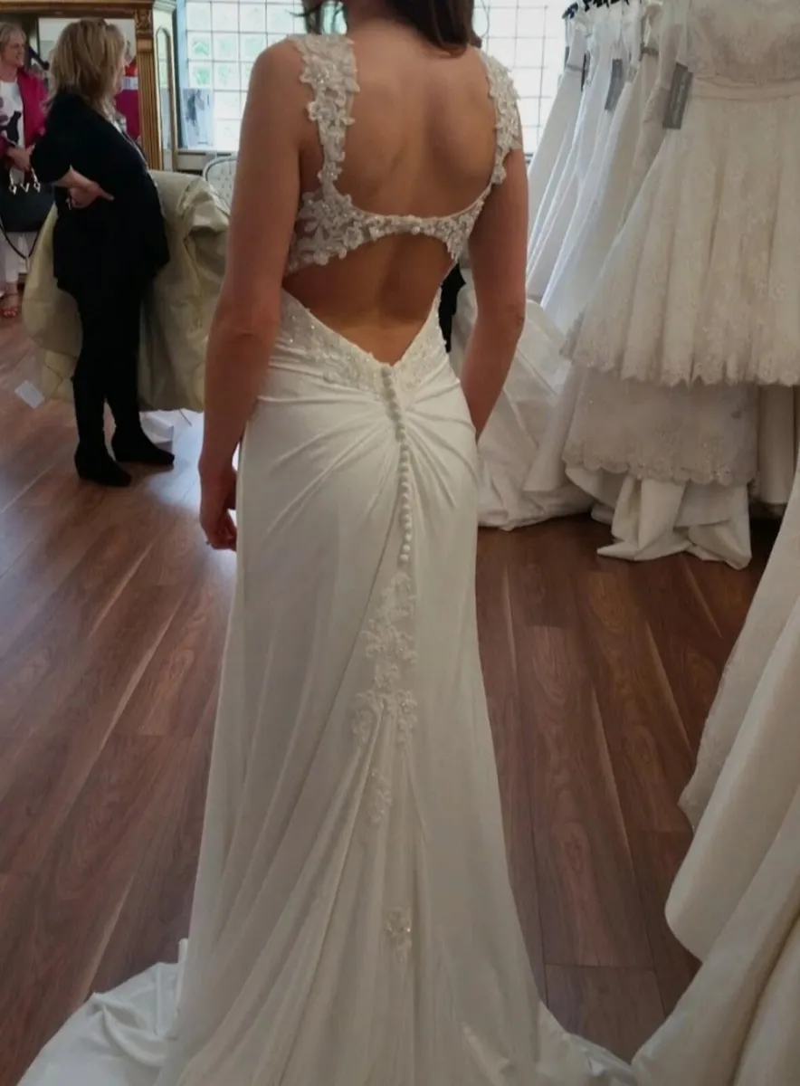 Justin Alexander Wedding Dress - Image 2