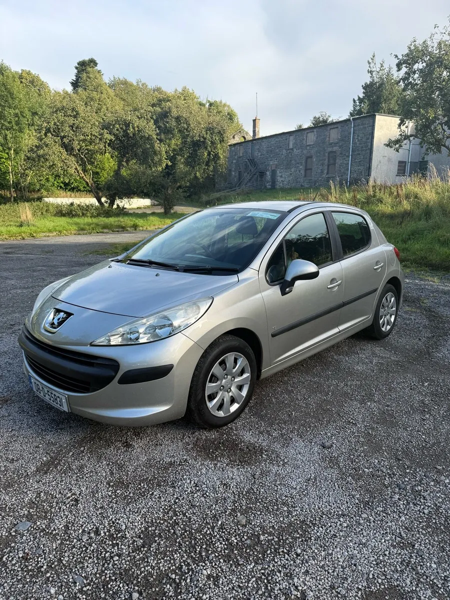 Peugeot 207 - Image 2