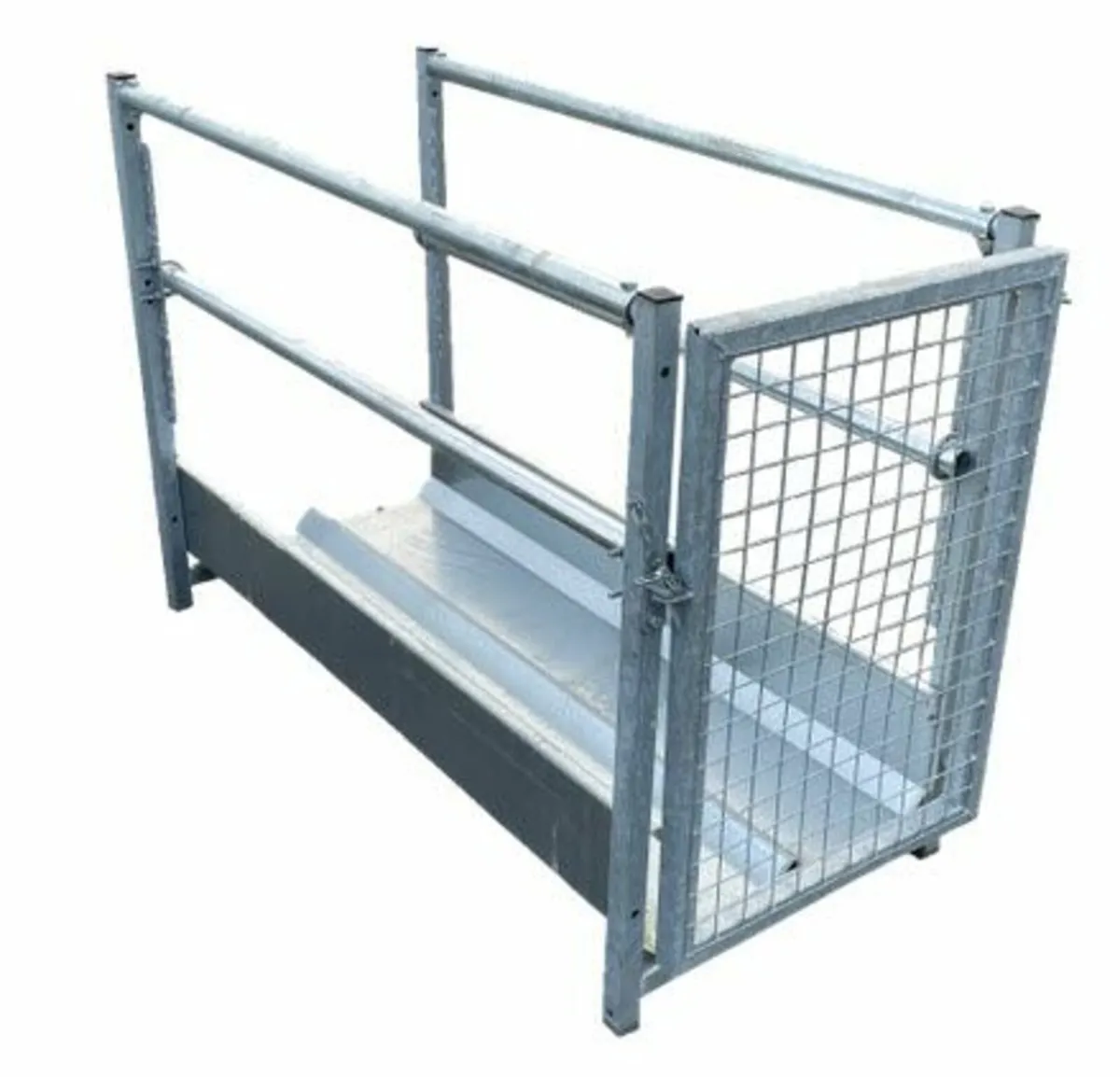Walk Through feeders, barriers - Image 1