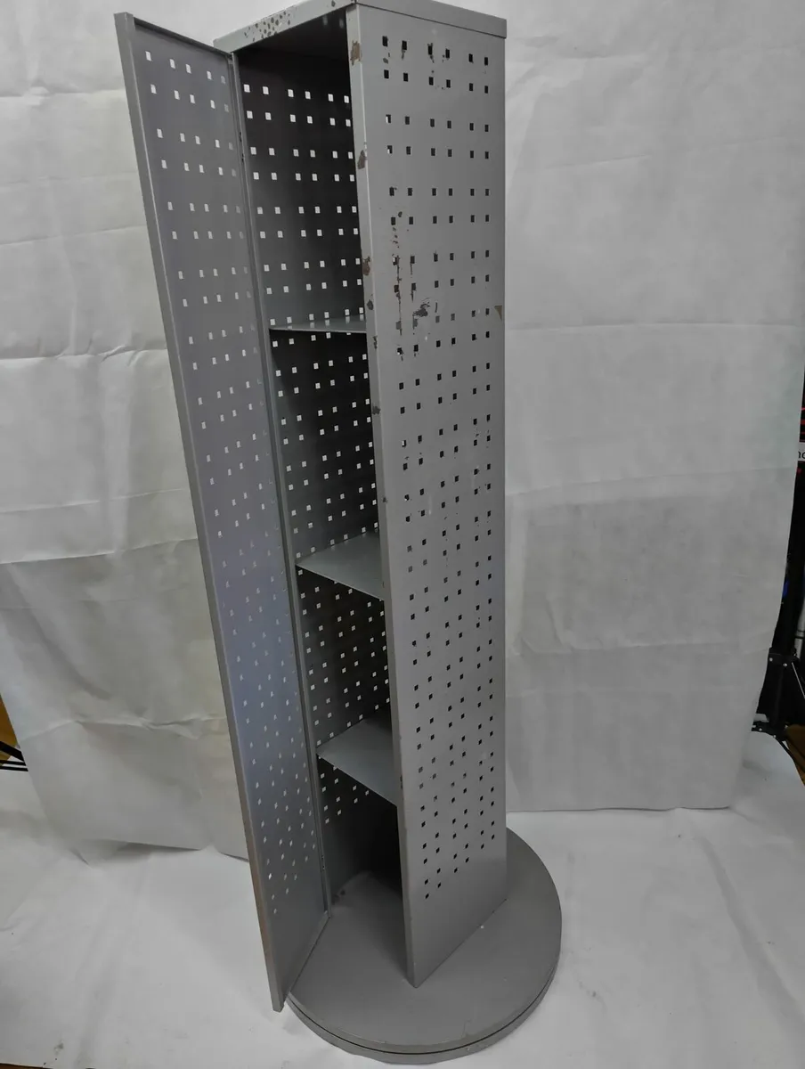 Shop display units - Image 1