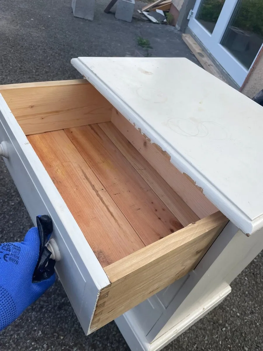Small locker/ chest - Image 3