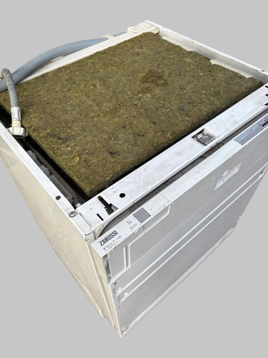 Integrated Dishwasher - Image 2