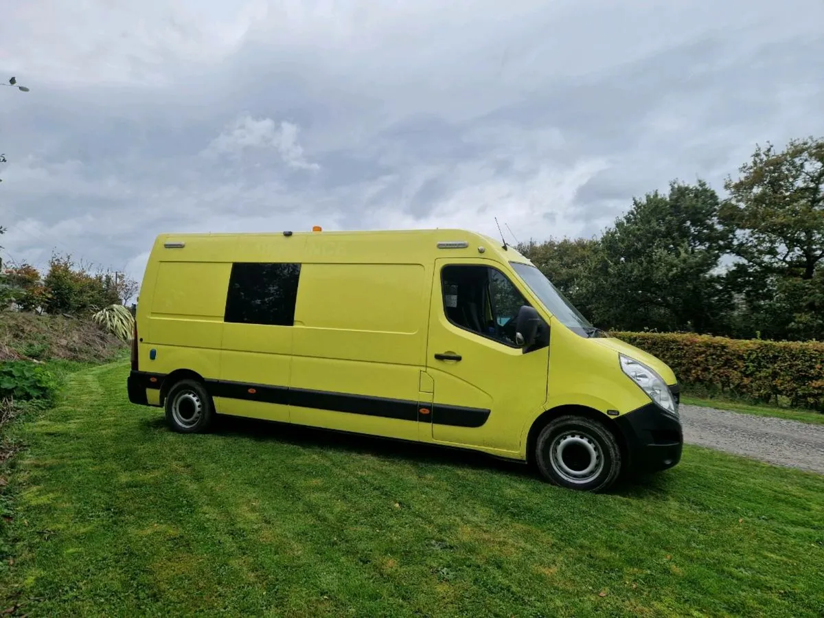 171 Renault Master Camper for sale - Image 1