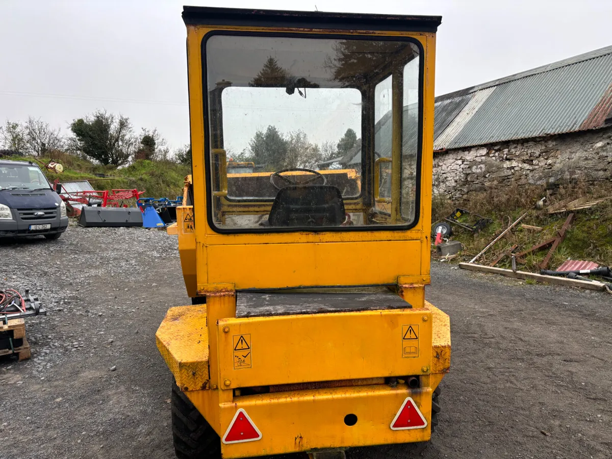 Thwaites 3 Ton Dumper with Cab - Image 2