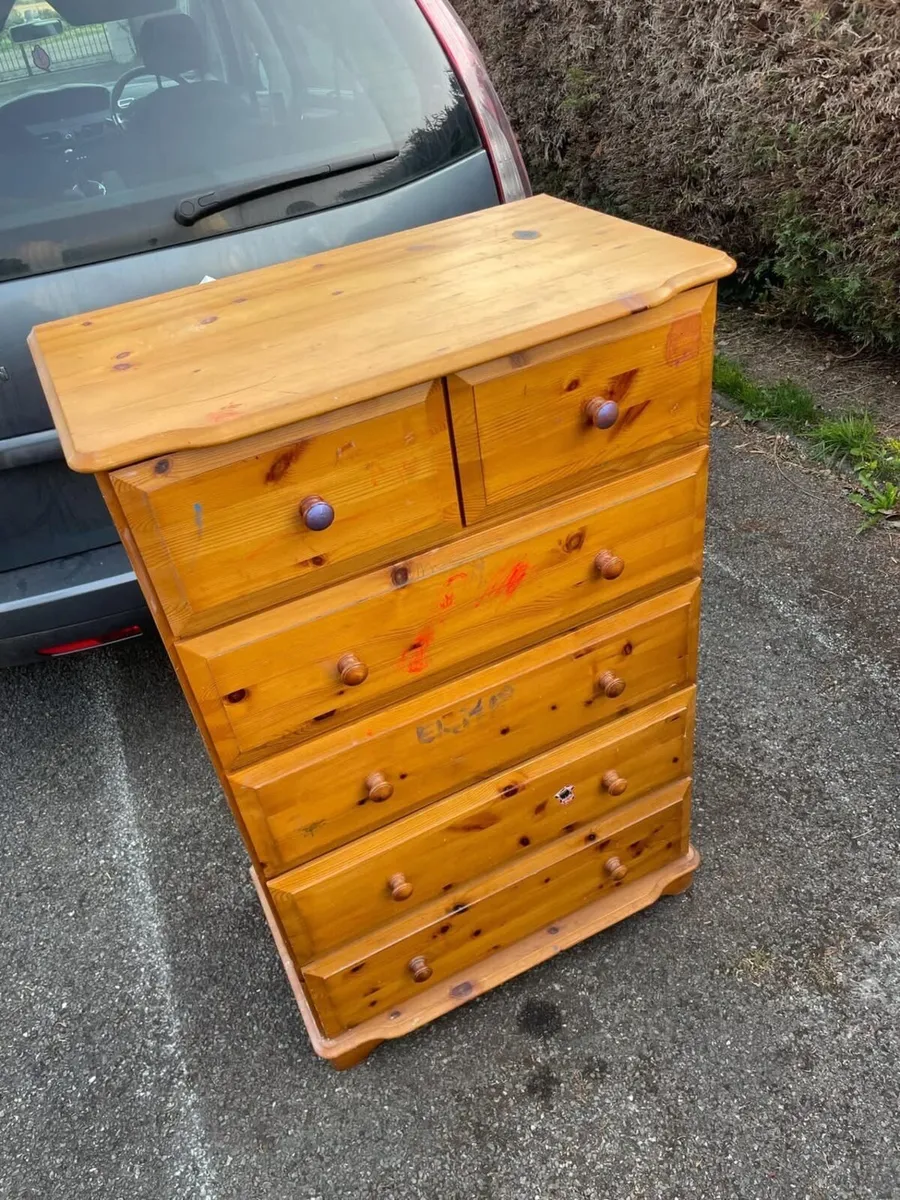 Big pine chest of drawers - Image 1