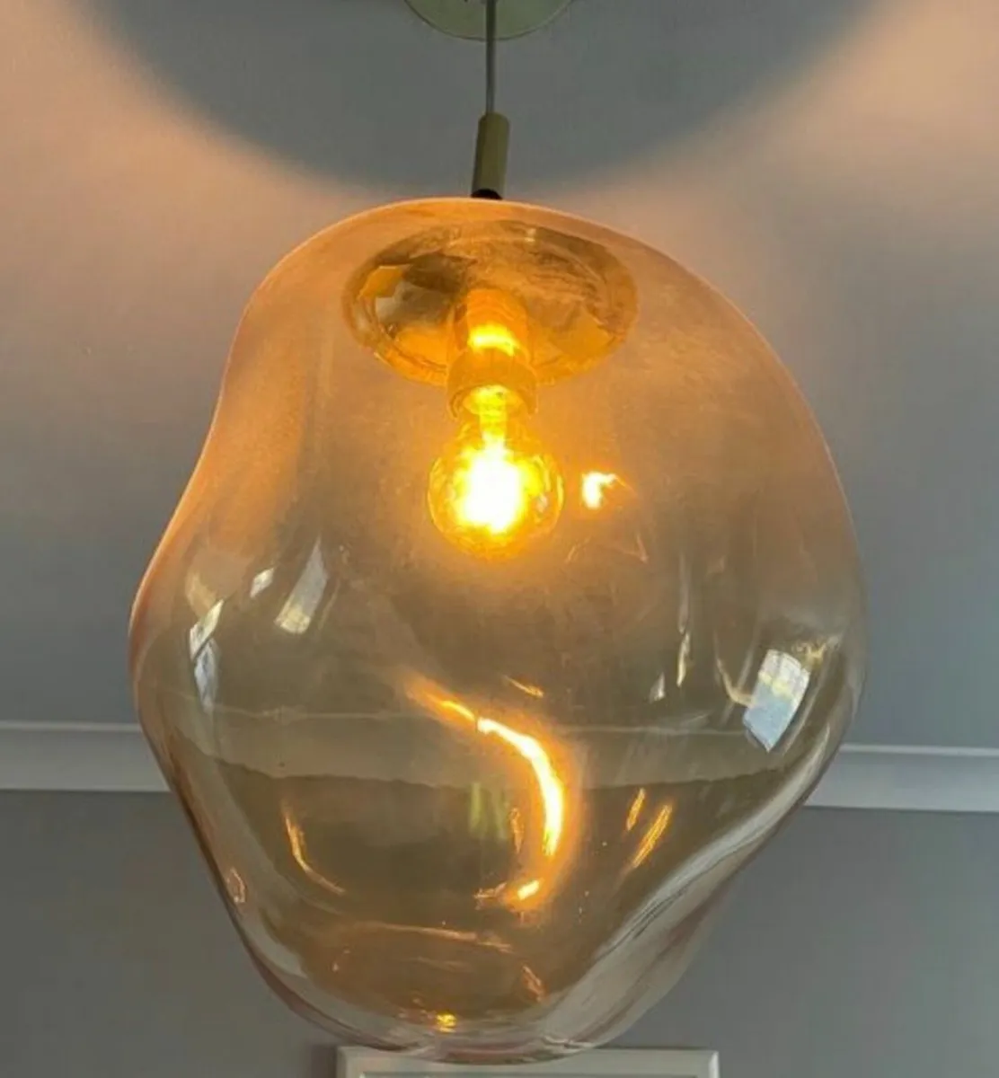 Pendant light - Image 1