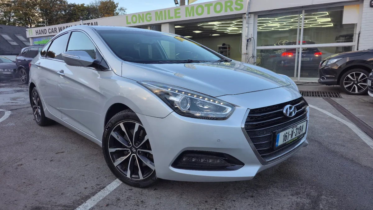 Hyundai i40 2016 AUTO AA APPROVED - Image 2