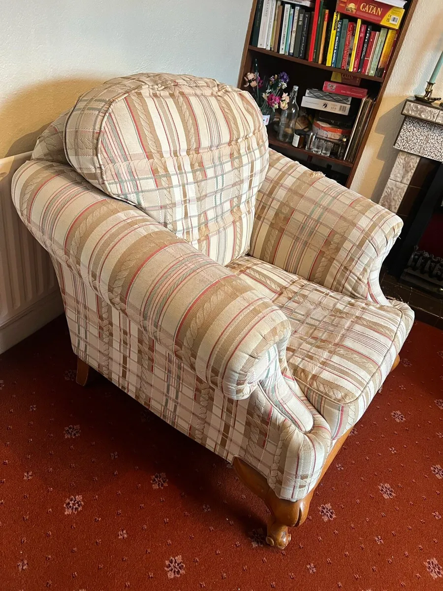 Free armchair - Image 2