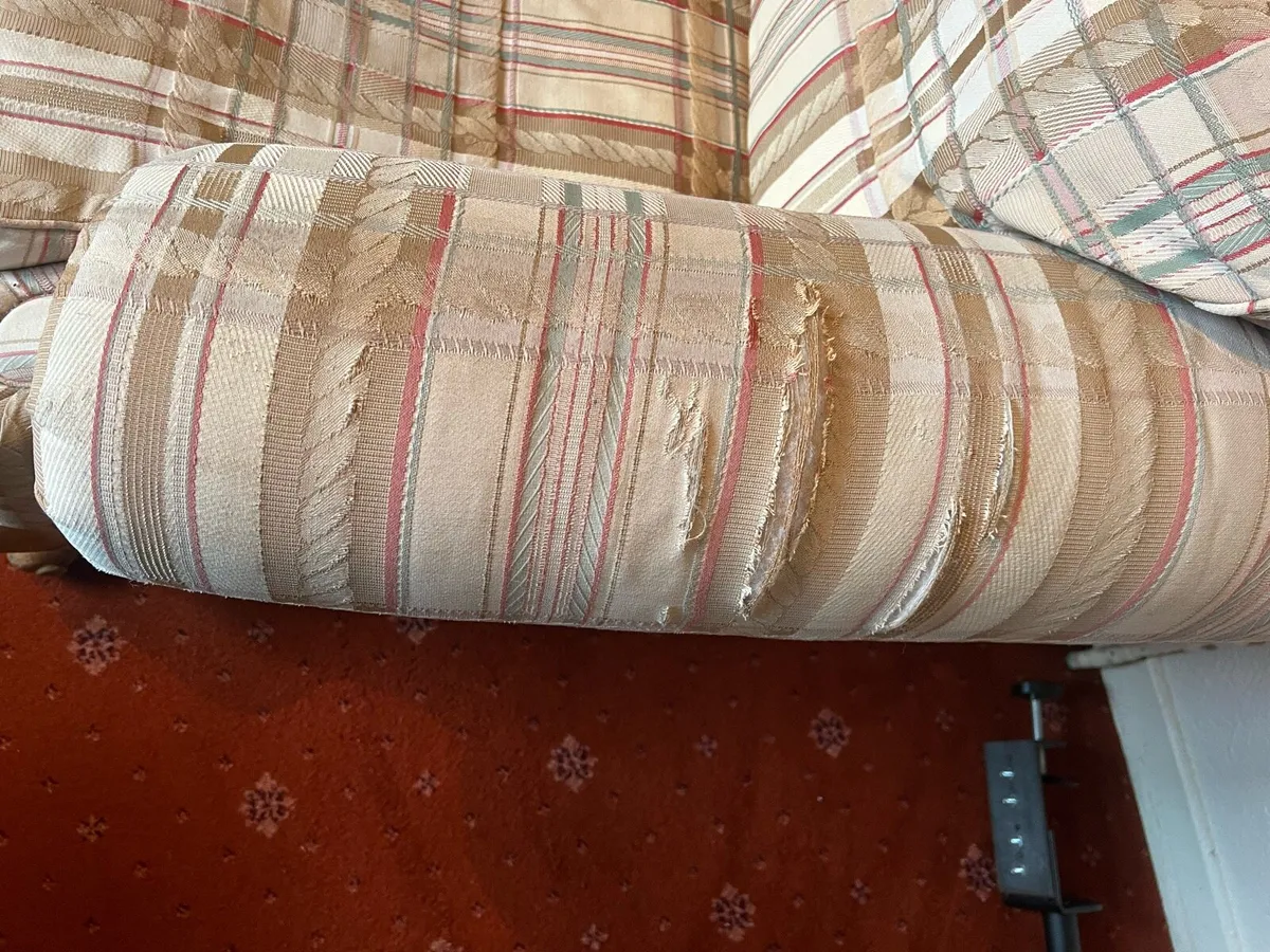 Free armchair - Image 3