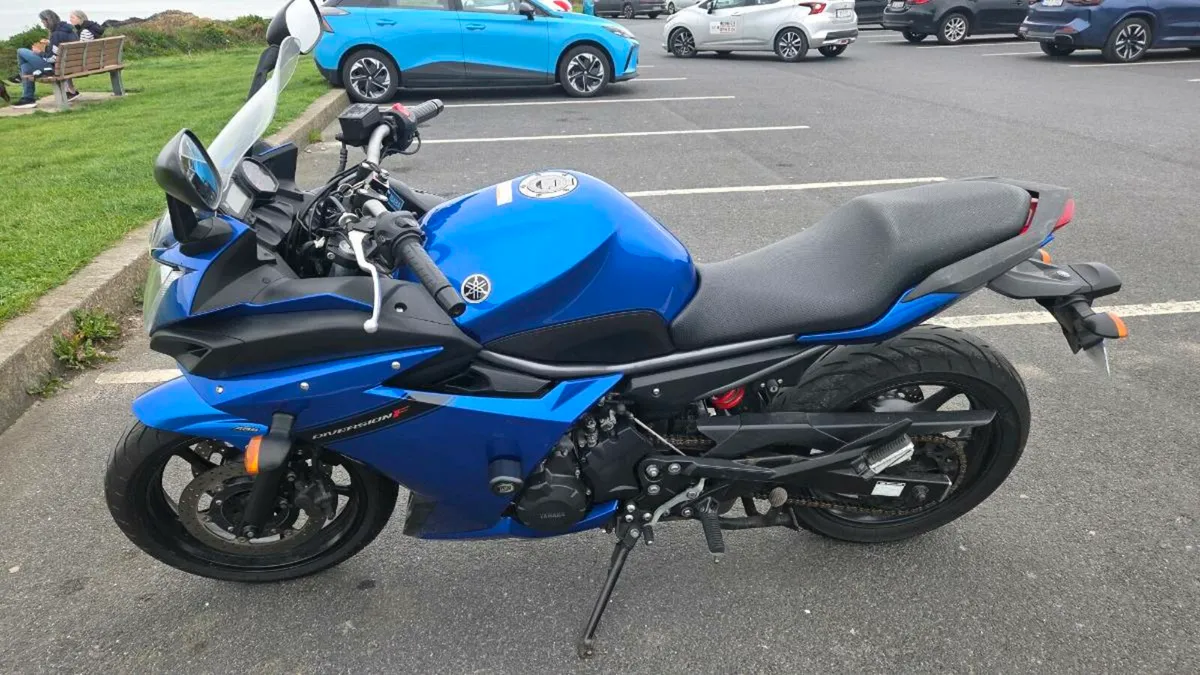 XJ6 Diversion F - Image 4
