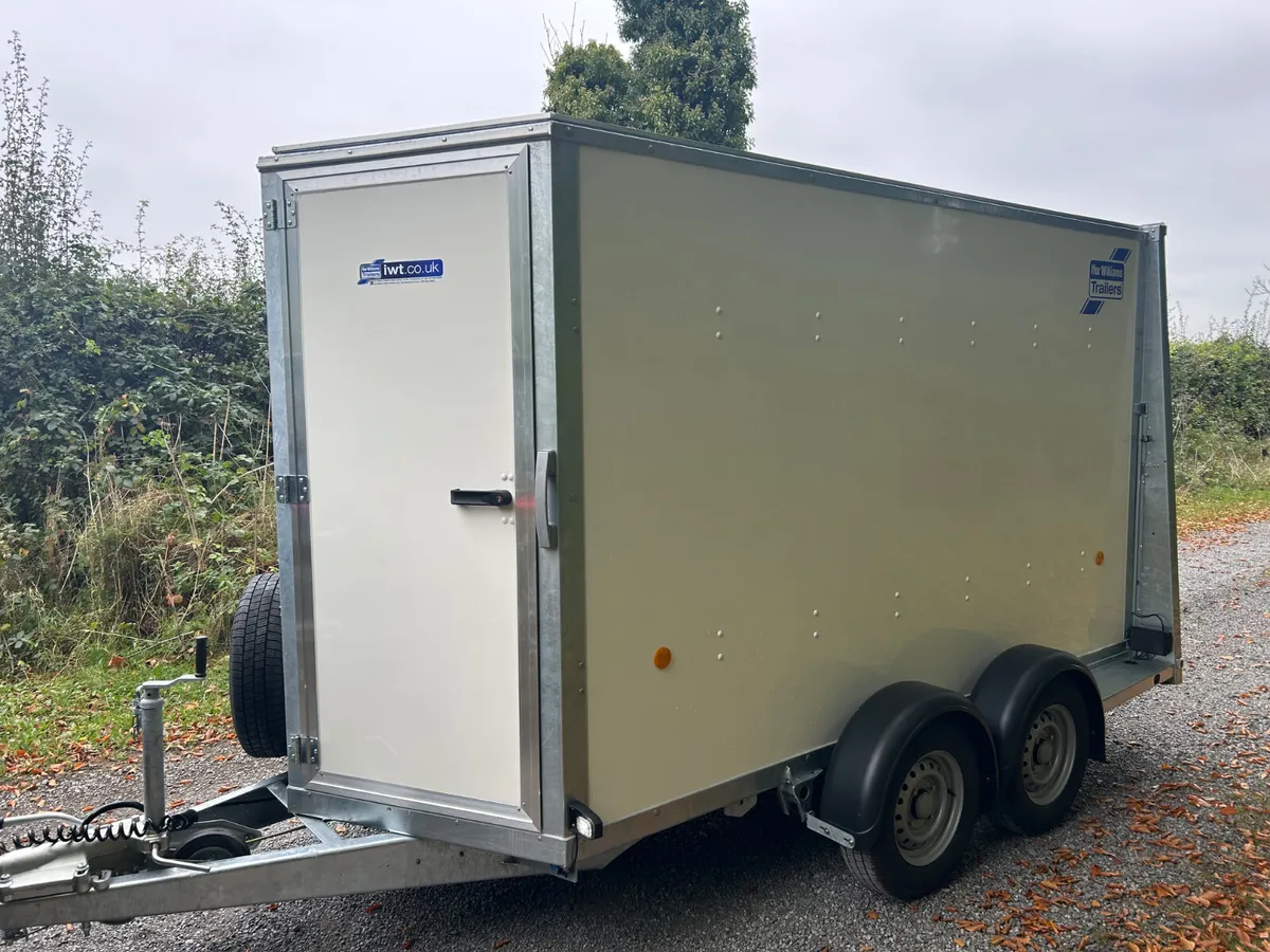 Finance a New 10x5 Ifor Williams BV105 Boxvan - Image 2