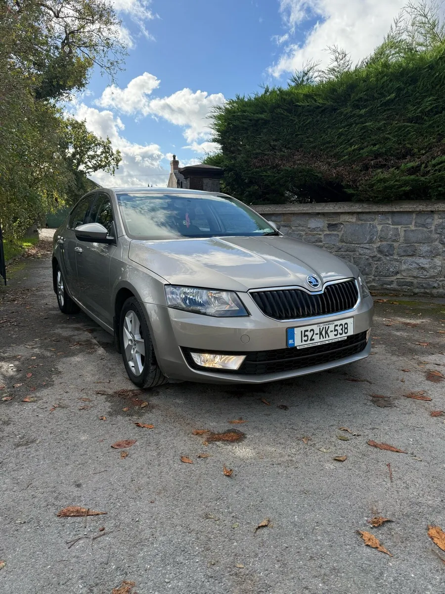 Skoda Octavia (Automatic) (Low milage) - Image 3