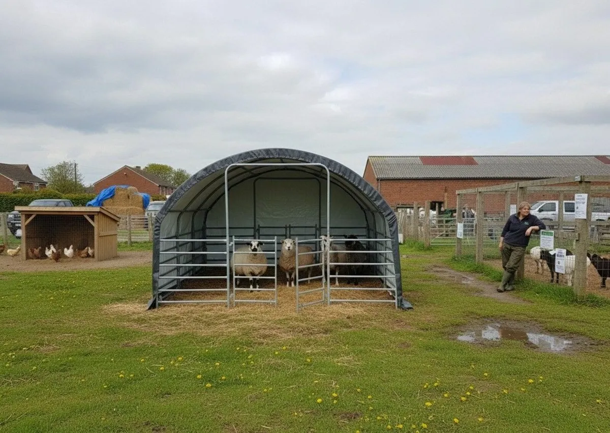 Heavy Duty Small Livestock Field Shelter 305gsm - Image 3