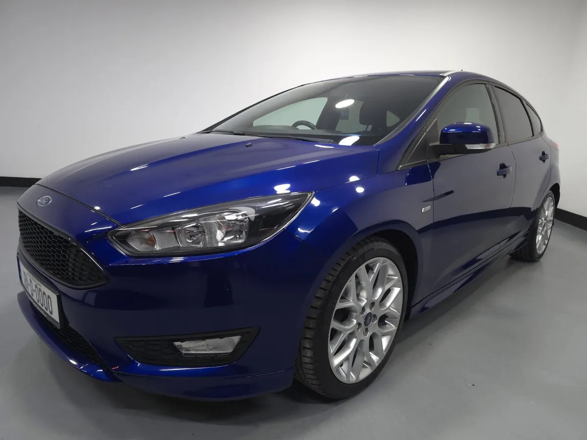 Ford Focus ST-Line 1.0 Ecoboost - Image 3