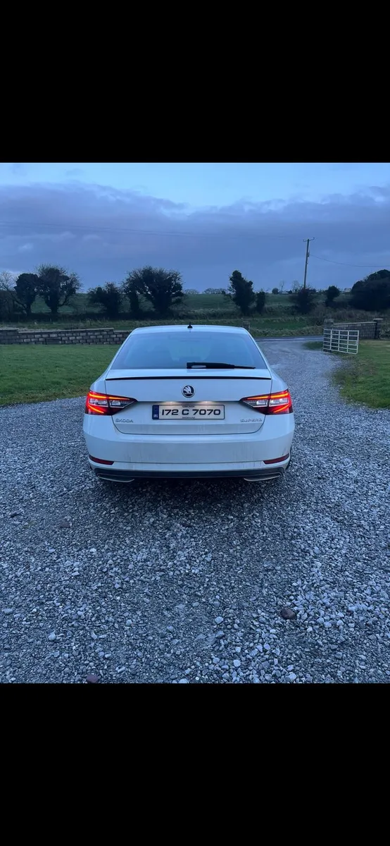 Skoda superb Sportline - Image 2