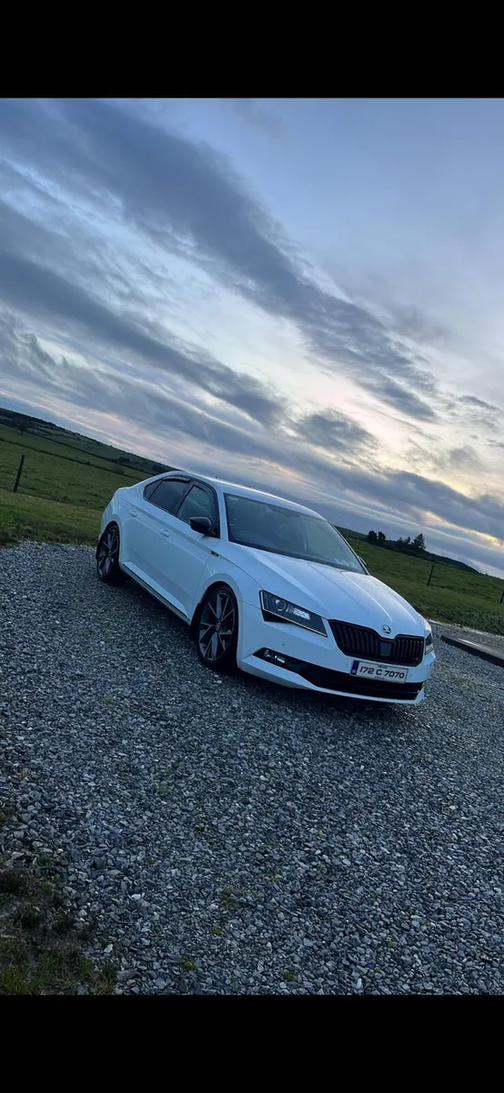 Skoda superb Sportline - Image 4