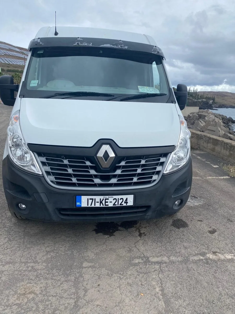 Renault Master 2017 - Image 2