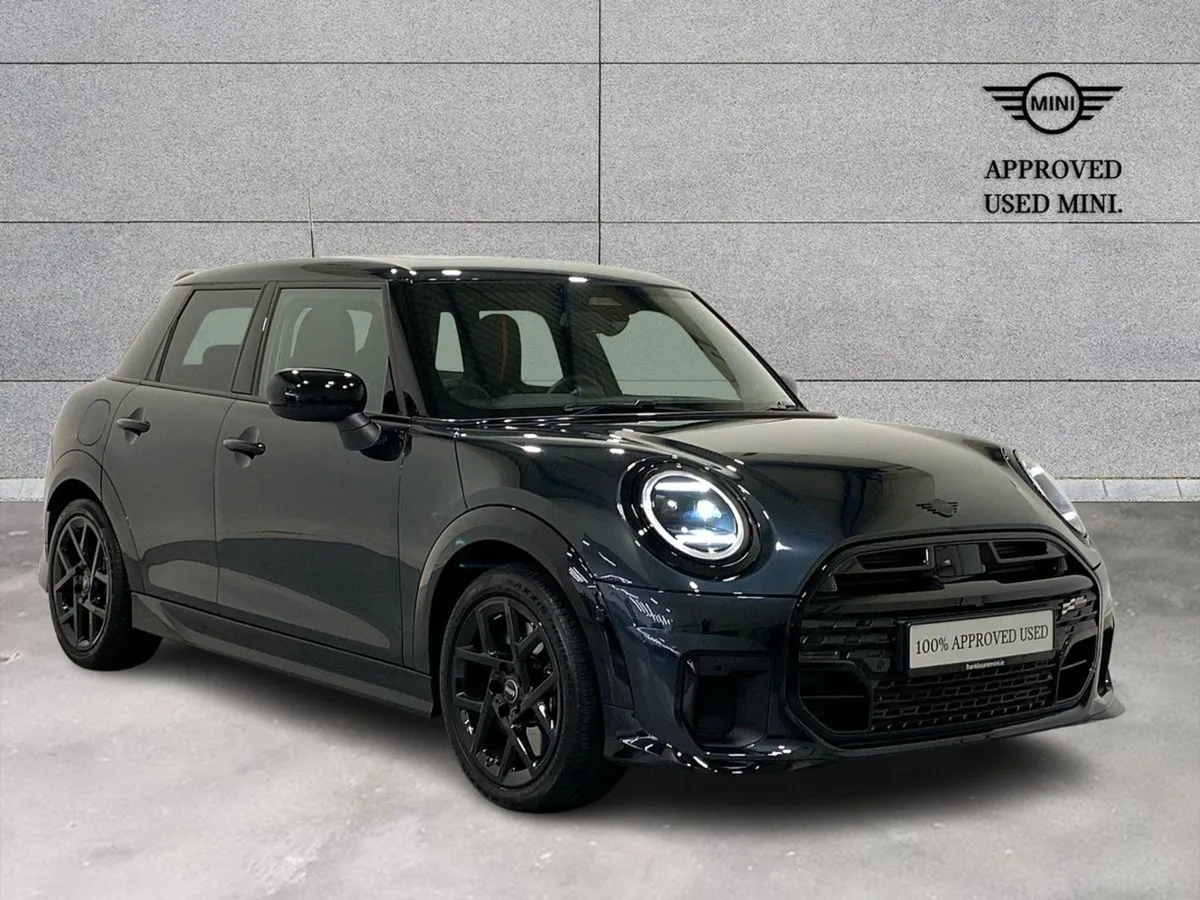 MINI Cooper F65 Mini Cooper S 5DR - Image 1