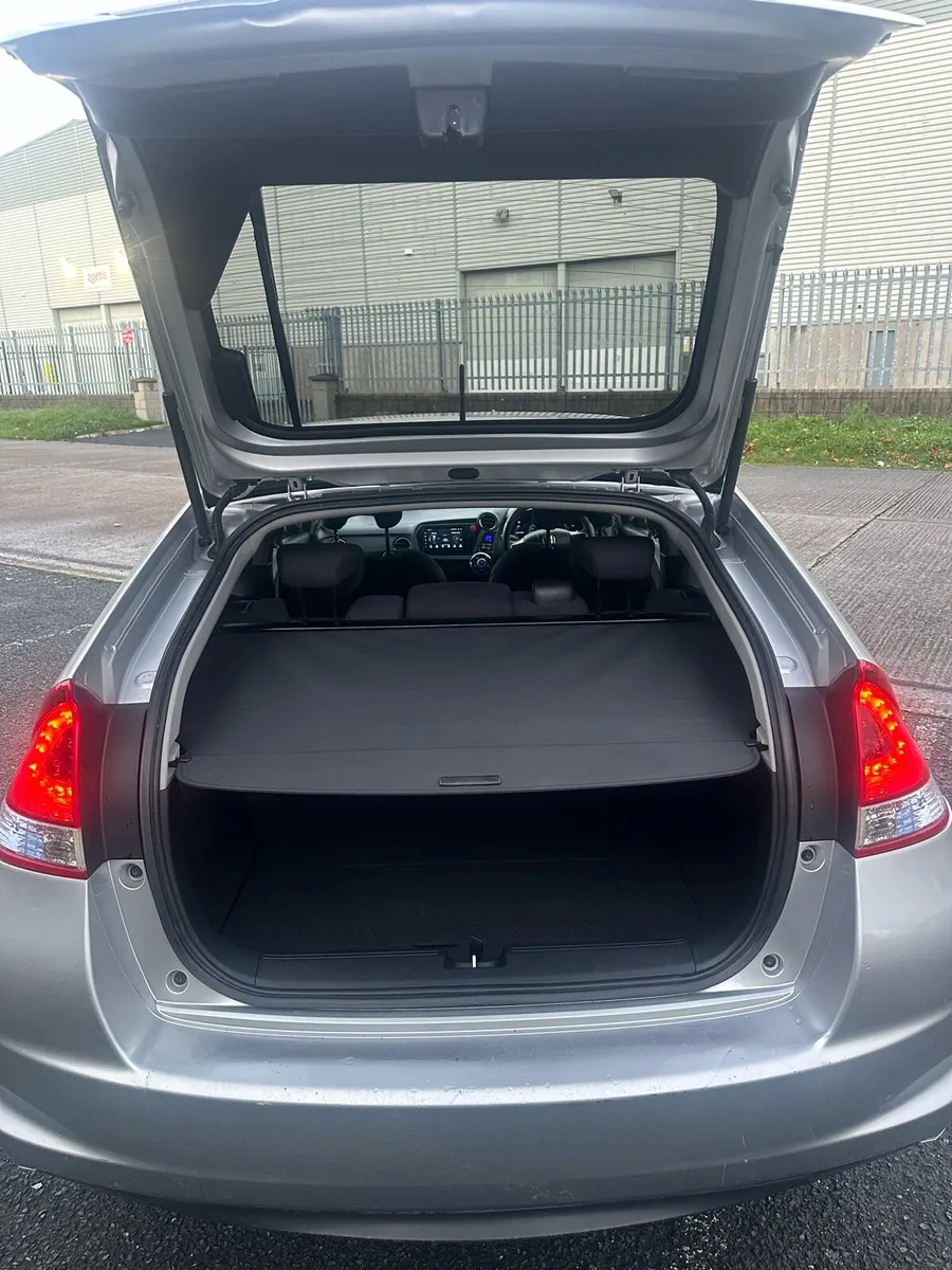 Honda Insight - Image 4