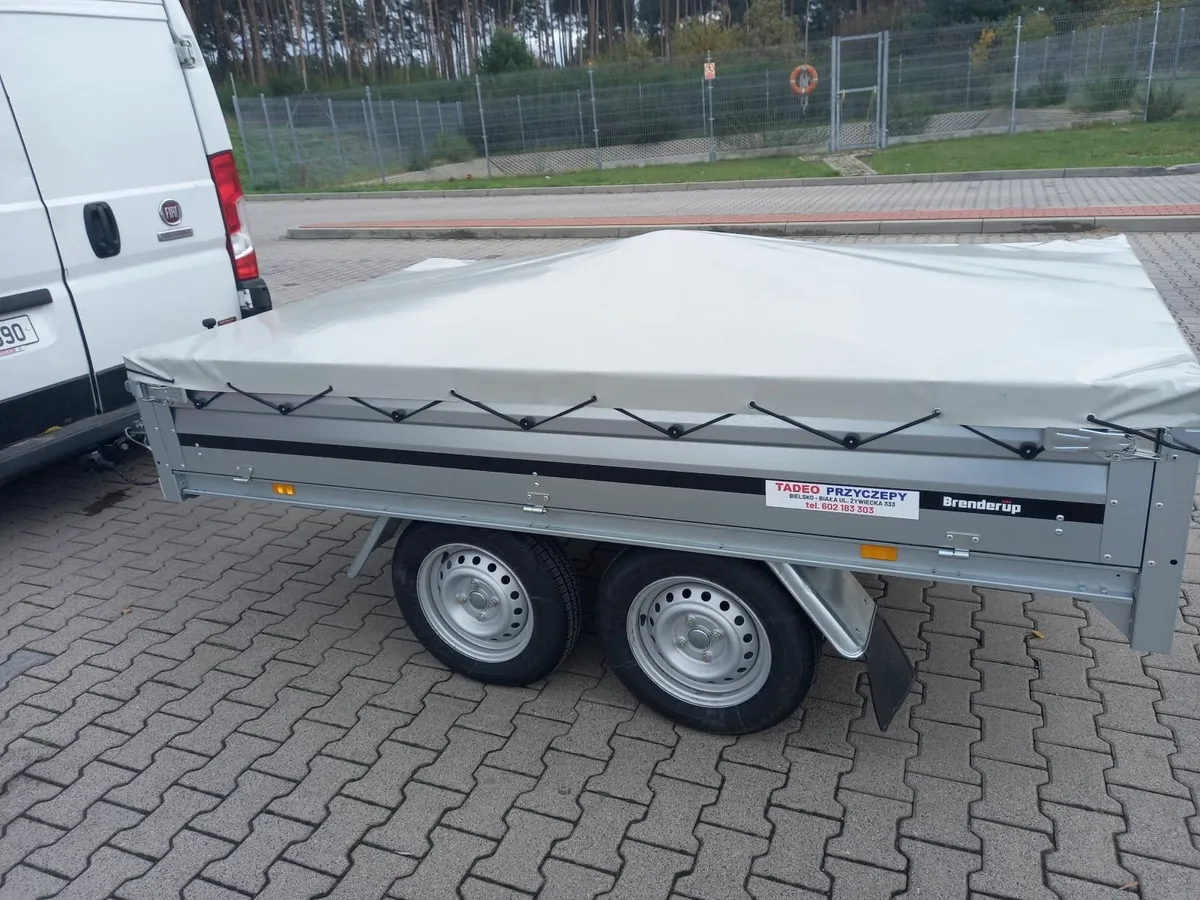 Trailer - Image 1