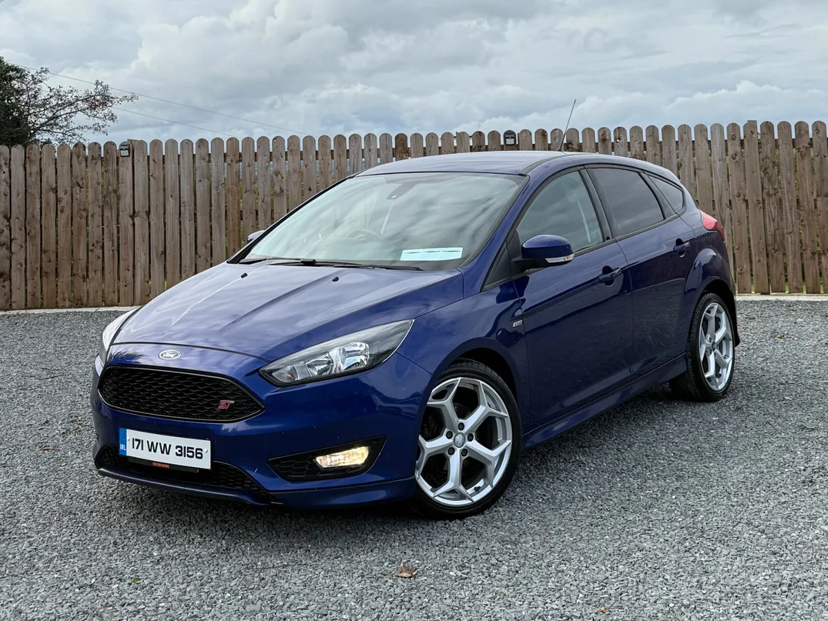 FORD FOCUS ST-LINE 2017 - Image 1