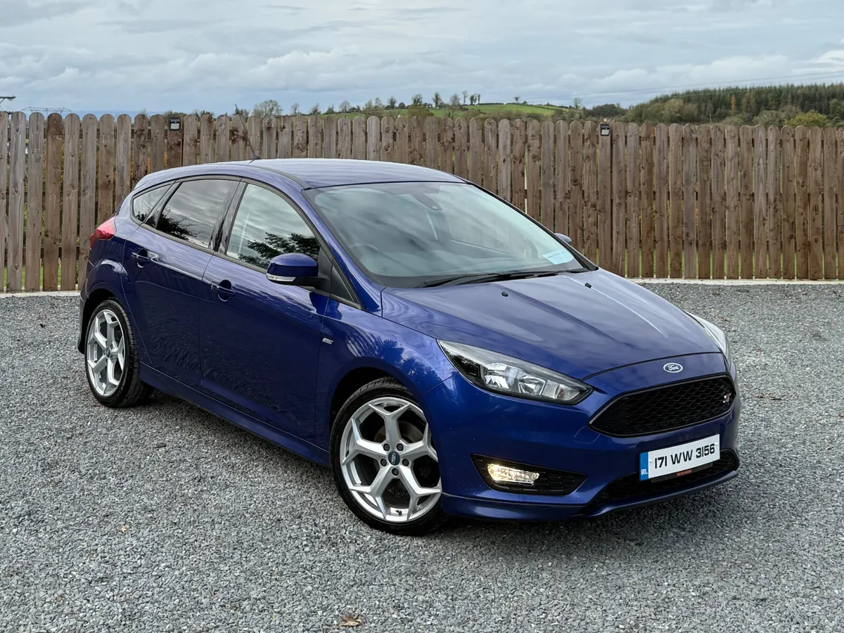 FORD FOCUS ST-LINE 2017 - Image 3