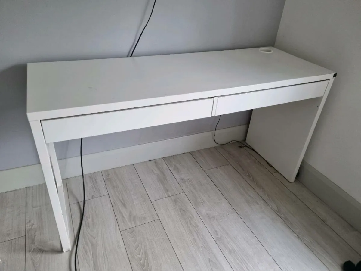 Dressing/ make up table - Image 1