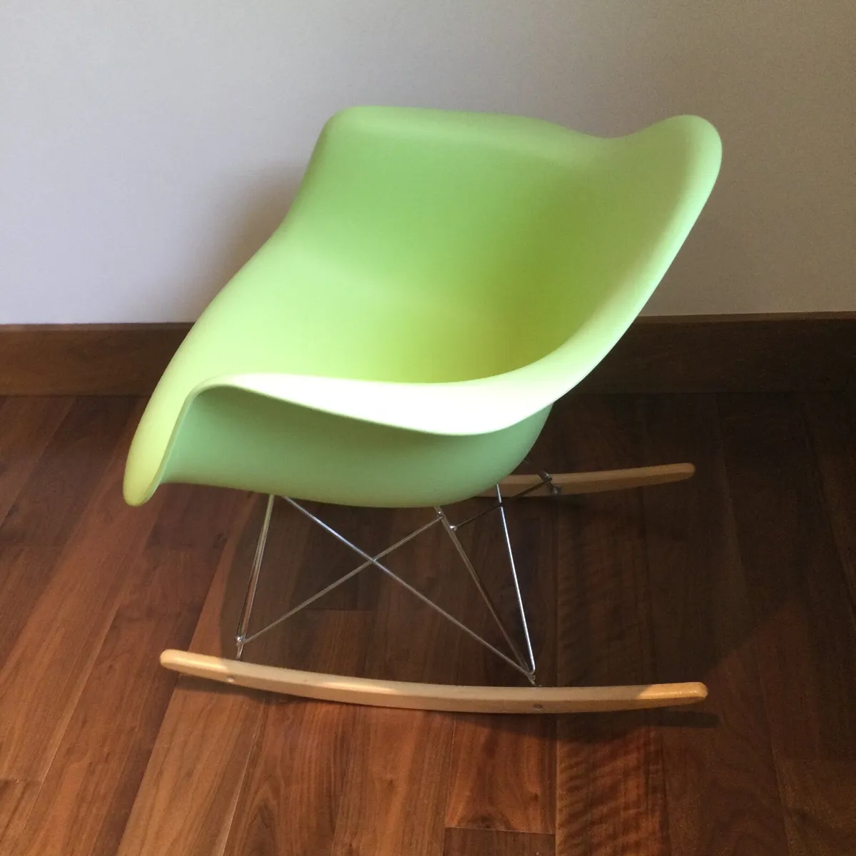 Eames style rocker - Image 3